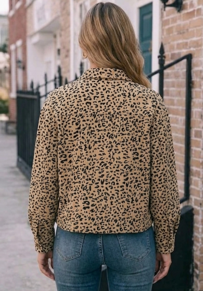Chaqueta leopardo en Pana